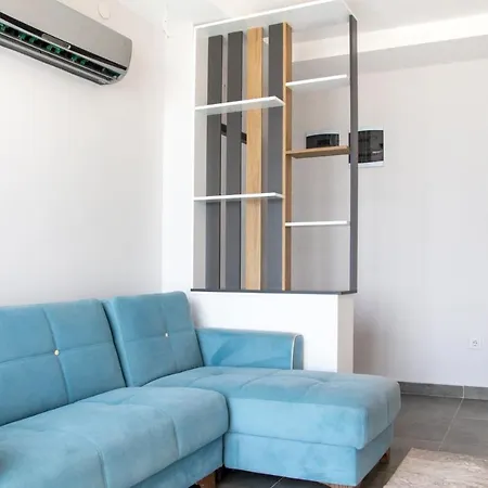 Sea View Flat With Shared Pool 5 Min To Beach Апартаменты