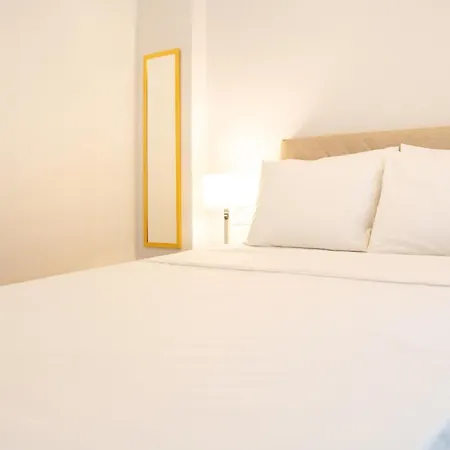 Sea View Flat With Shared Pool 5 Min To Beach Апартаменты
